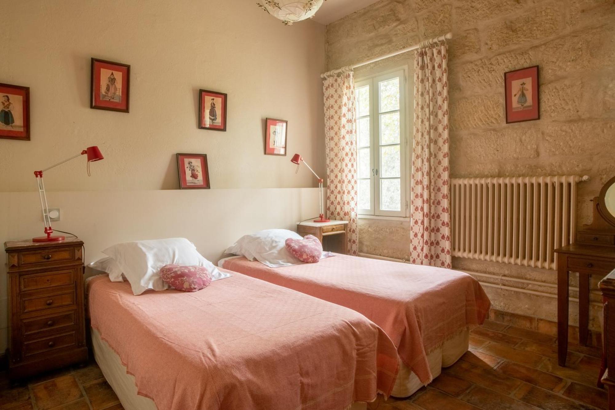 Hotel Et Appartements Domaine Des Clos - Teritoria Beaucaire  Buitenkant foto