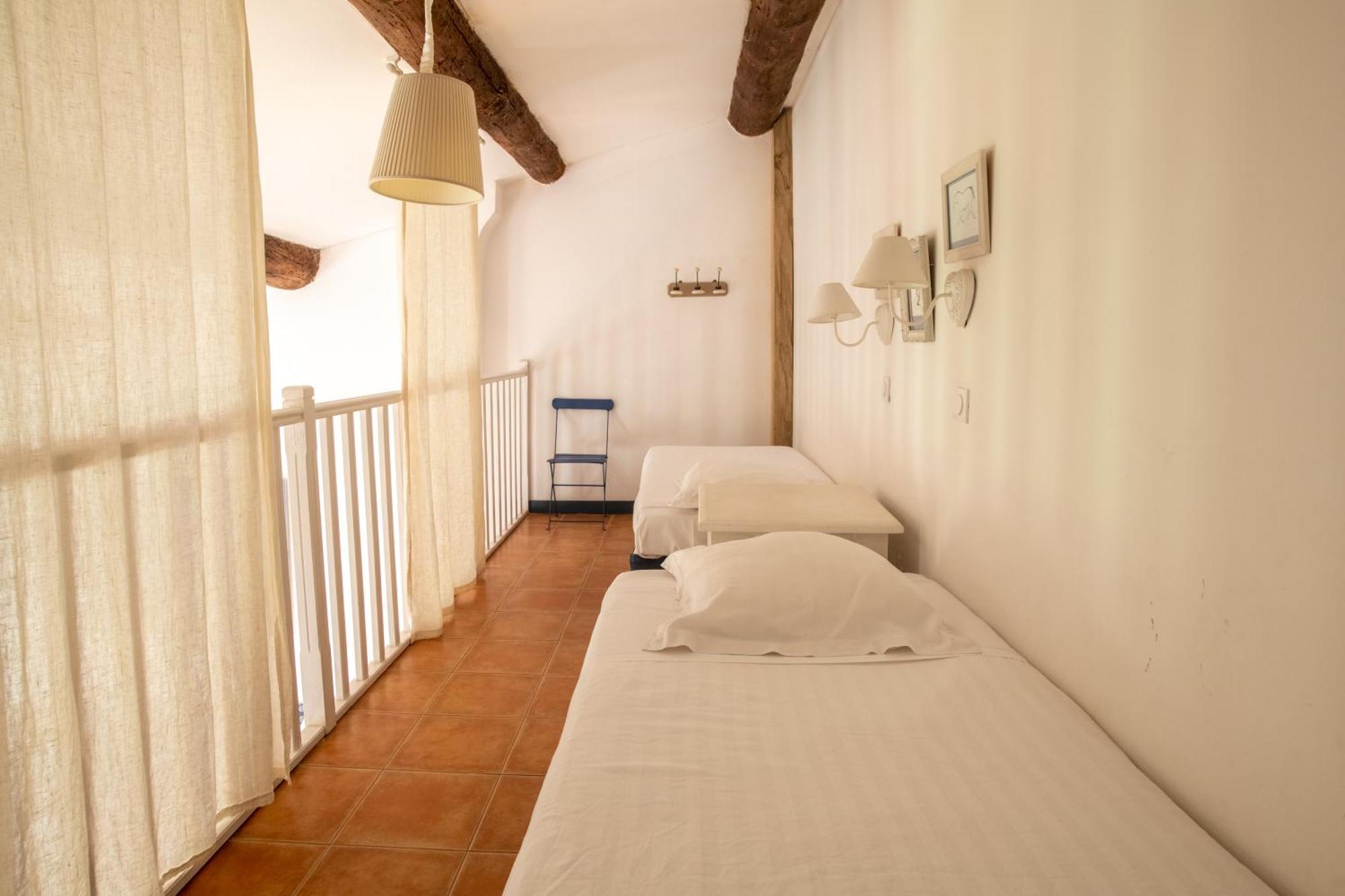 Hotel Et Appartements Domaine Des Clos - Teritoria Beaucaire  Buitenkant foto