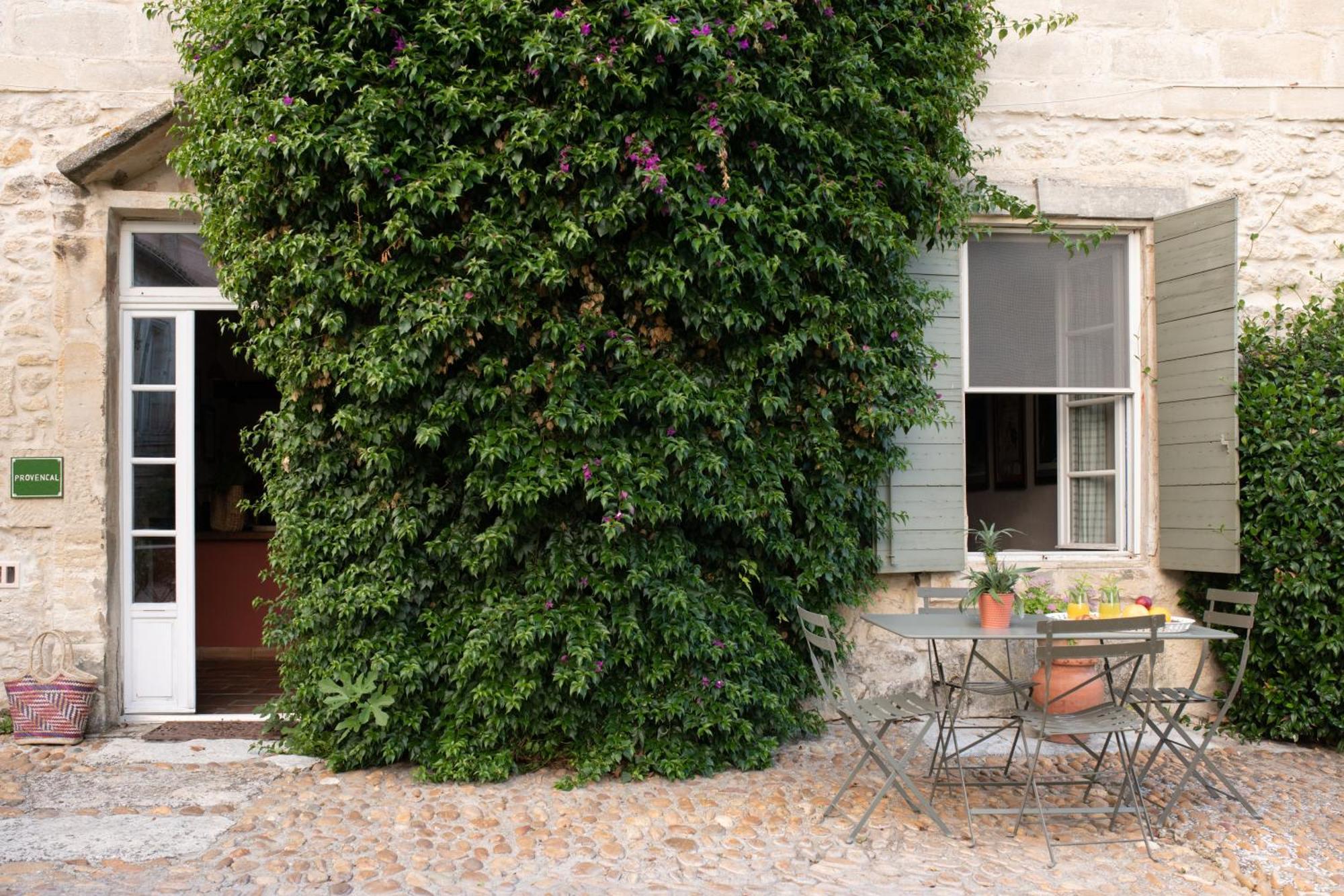 Hotel Et Appartements Domaine Des Clos - Teritoria Beaucaire  Buitenkant foto